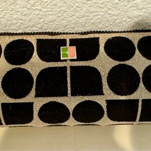 Kate Spade zipper bag. Like new.  6” x 2”. Black & grey pattern.